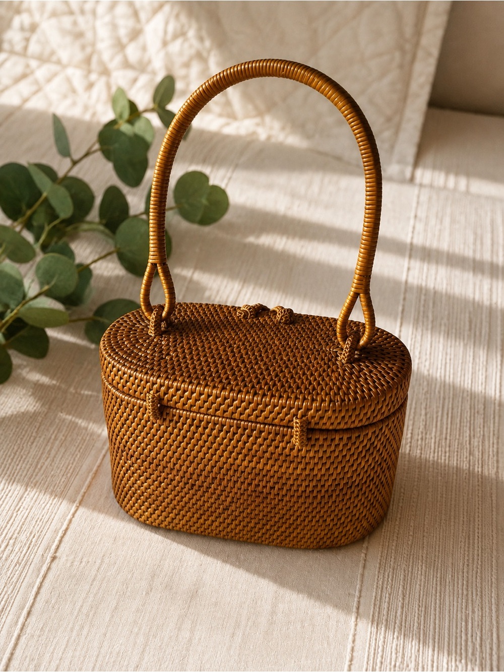Bali Rattan Handbag - Picture 2 of 3